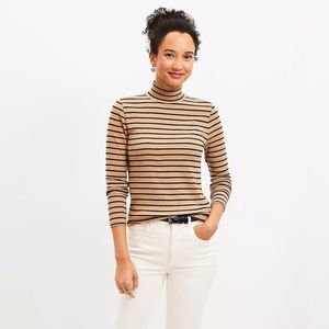 🆕 NWT LOFT Striped Mock Turtle Neck - XL (runs small)